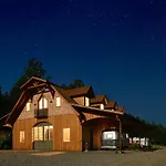 Navajo Peak Lodge