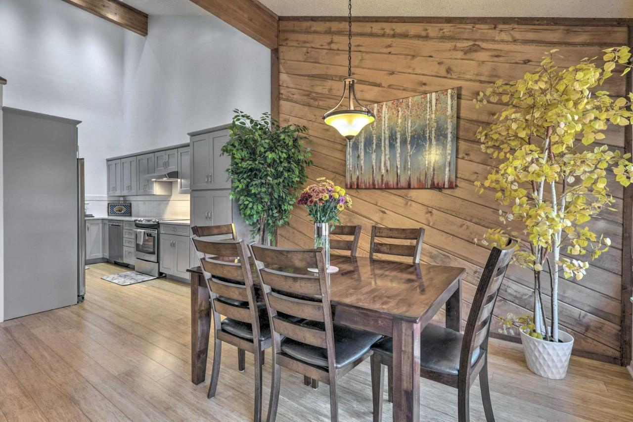 Updated Townhome With Deck 4 Mi To Hot Springs Holiday home *