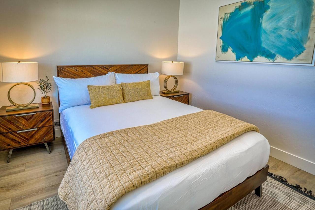 3500 W Highway 160 Unit 24 Casa de férias