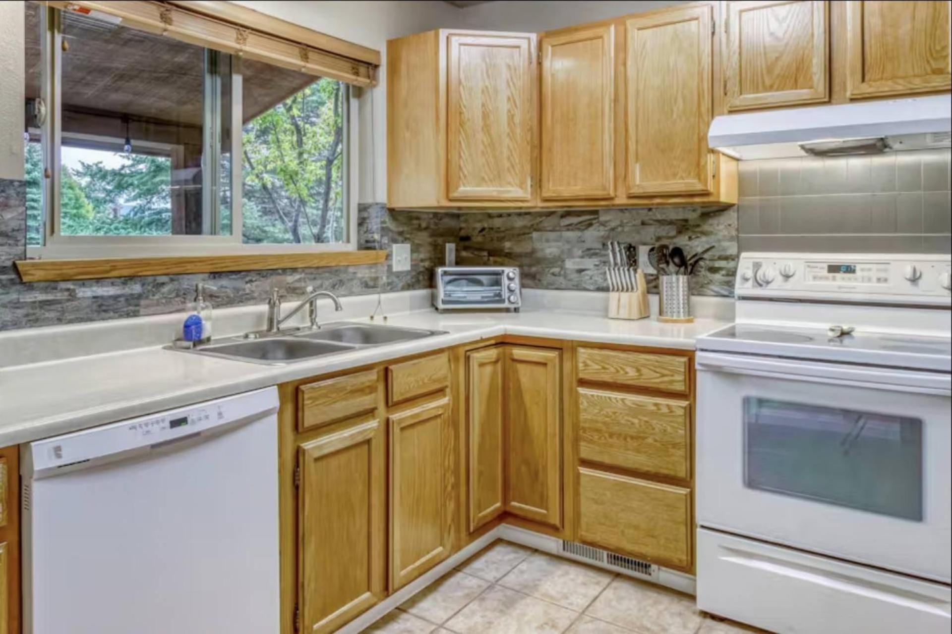 302 Talisman Dr., #40 Holiday home *