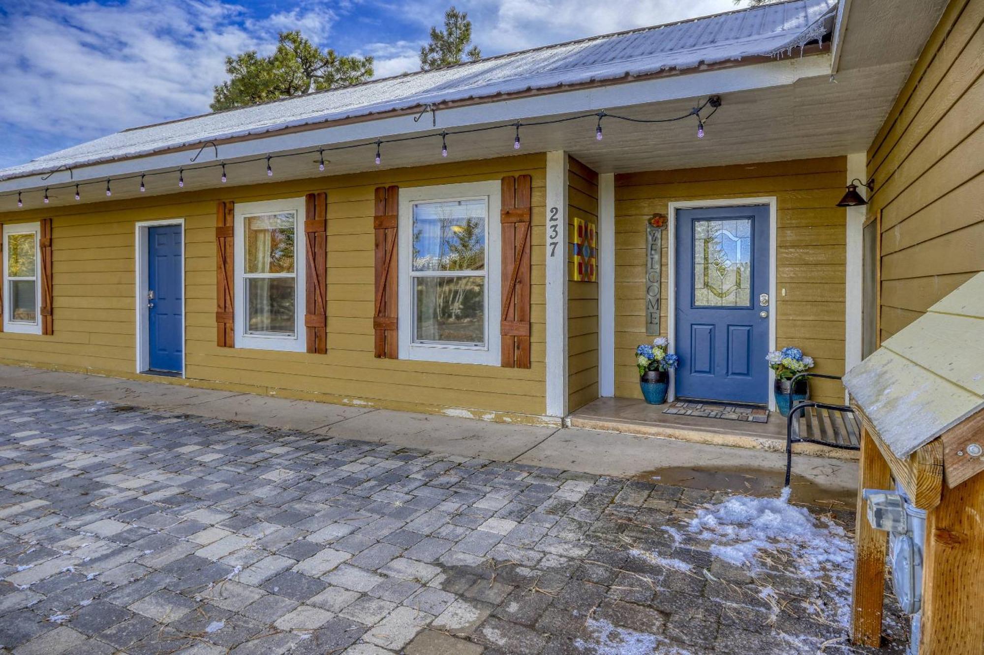 Holiday home 237 Steamboat Dr *