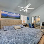 Pagosa Springs Getaway With Patio And Lake Views!