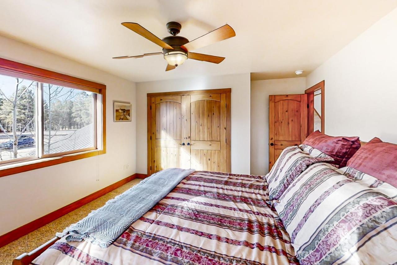 Holiday home Lakefront Paradise