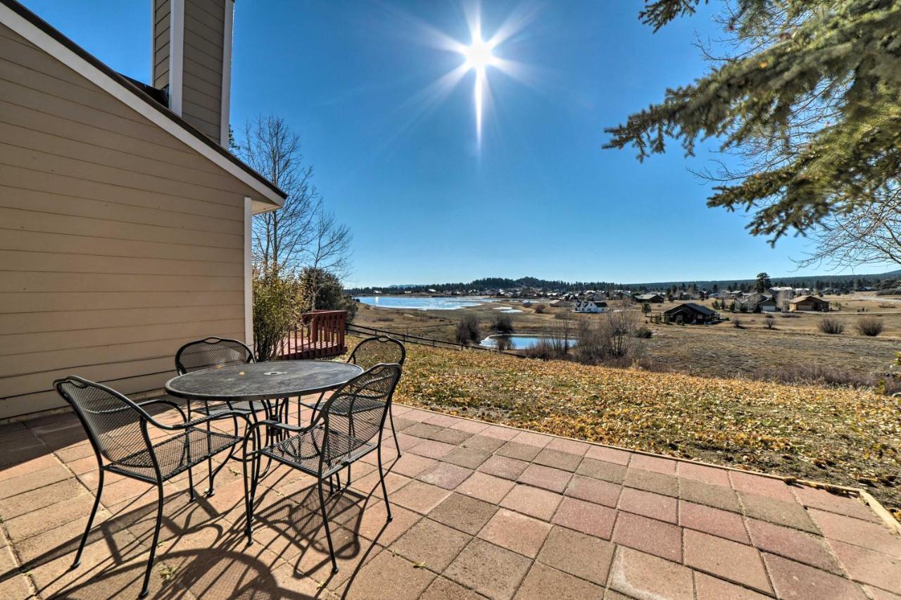 Apartment Getaway With Patio And Views!
